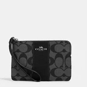 Coach Wristlet In Signature Canvas